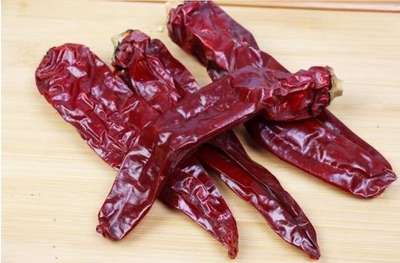 Rote getrocknete Paprika, Pfeffer, Gewürze und Gewürzpulver für die Lebensmittelindustrie