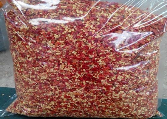 Zerquetschtes Stemless trocknete rote Feuchtigkeits-Nahrungsmittelwürze Chili Flakess 1mm 12%